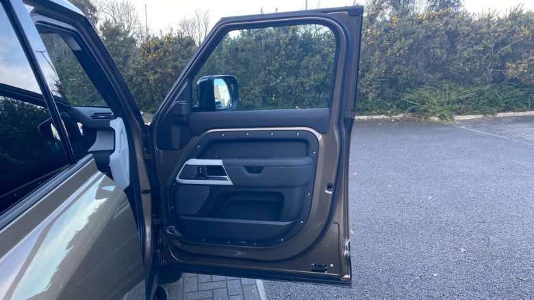 Land Rover Defender 2.0 D240 First Edition 110 5dr Auto Diesel Estate